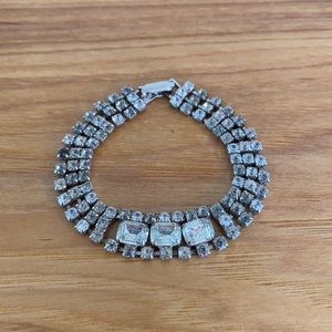 Gorgeous vintage rhinestone bracelet